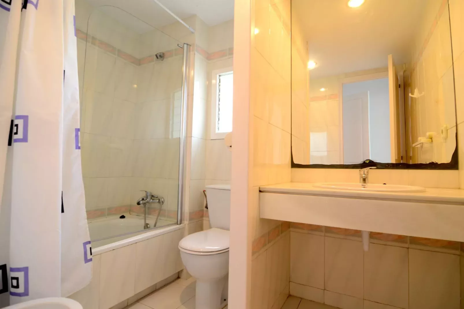 GREEN CLUB B 104-Bathroom