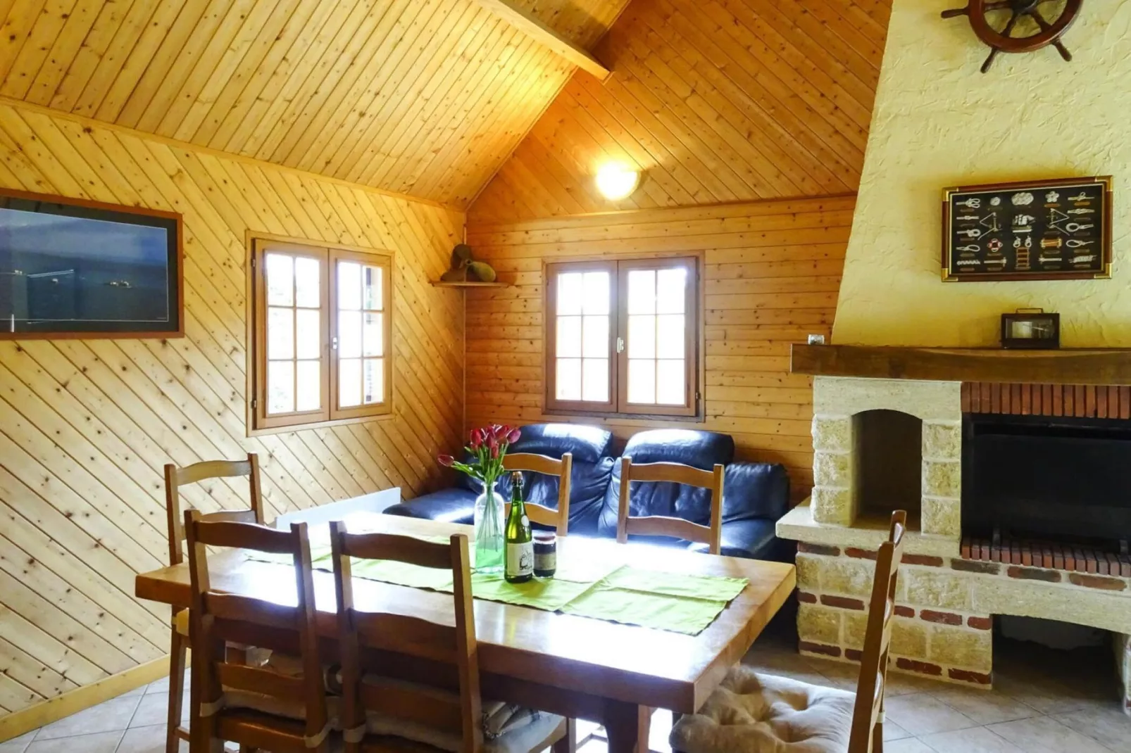 Holiday home Denneville-Esszimmer