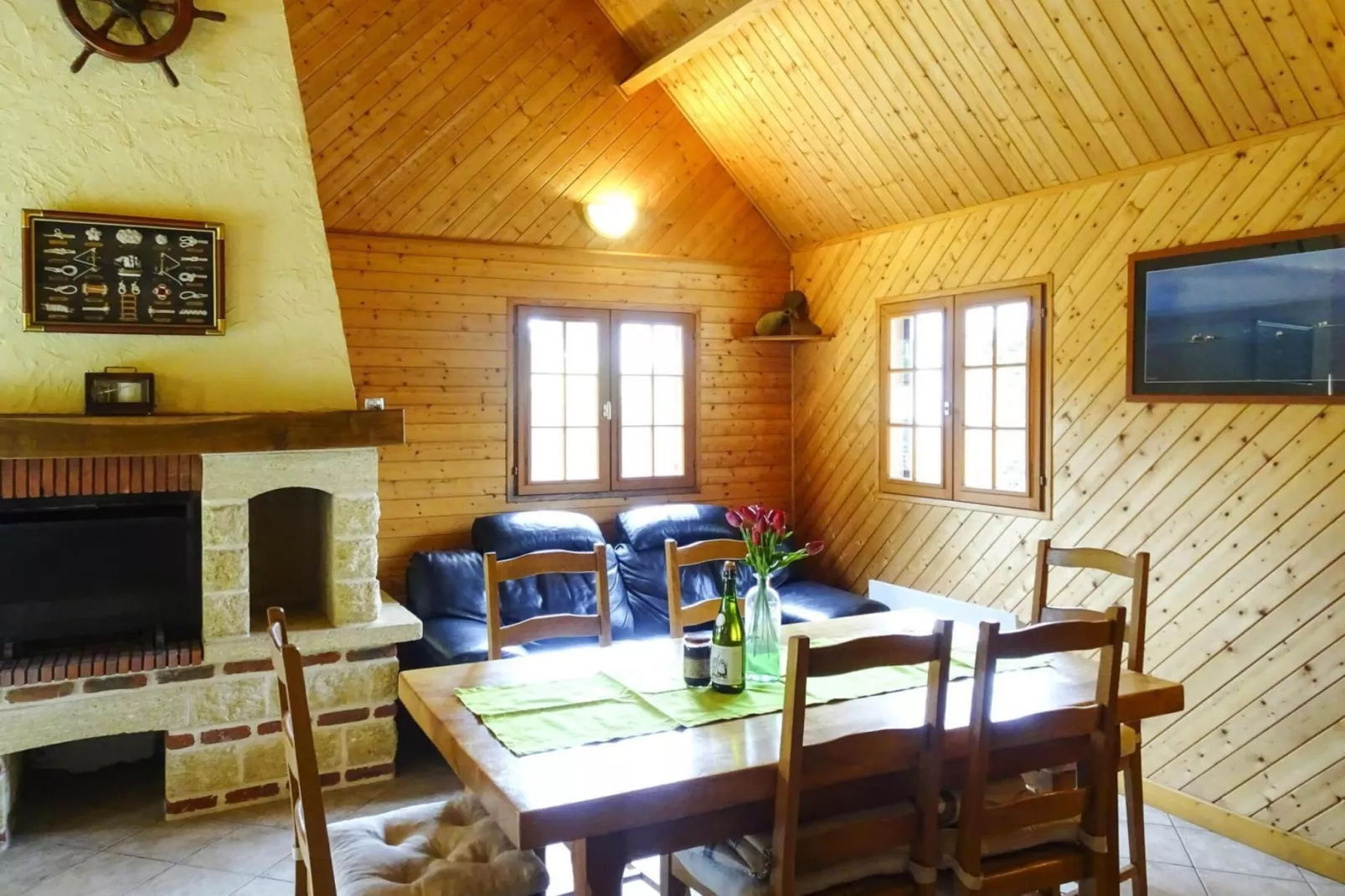 Holiday home Denneville-Esszimmer