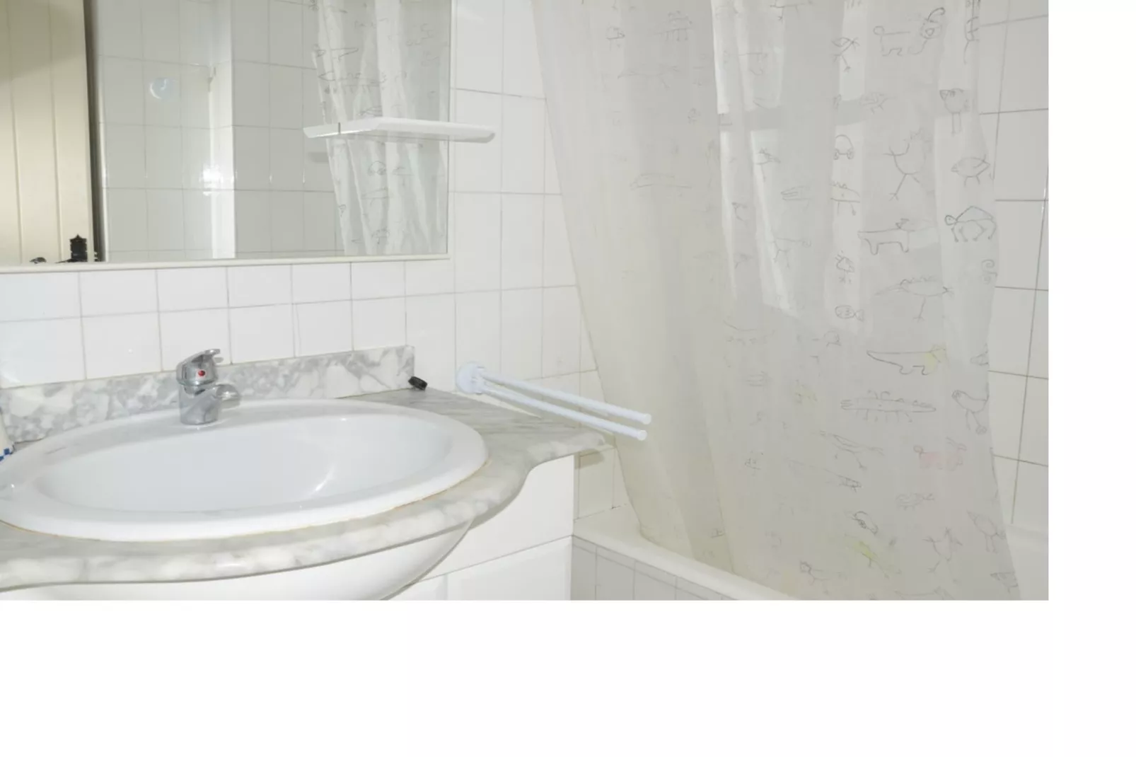 PARADIS 31-Bathroom