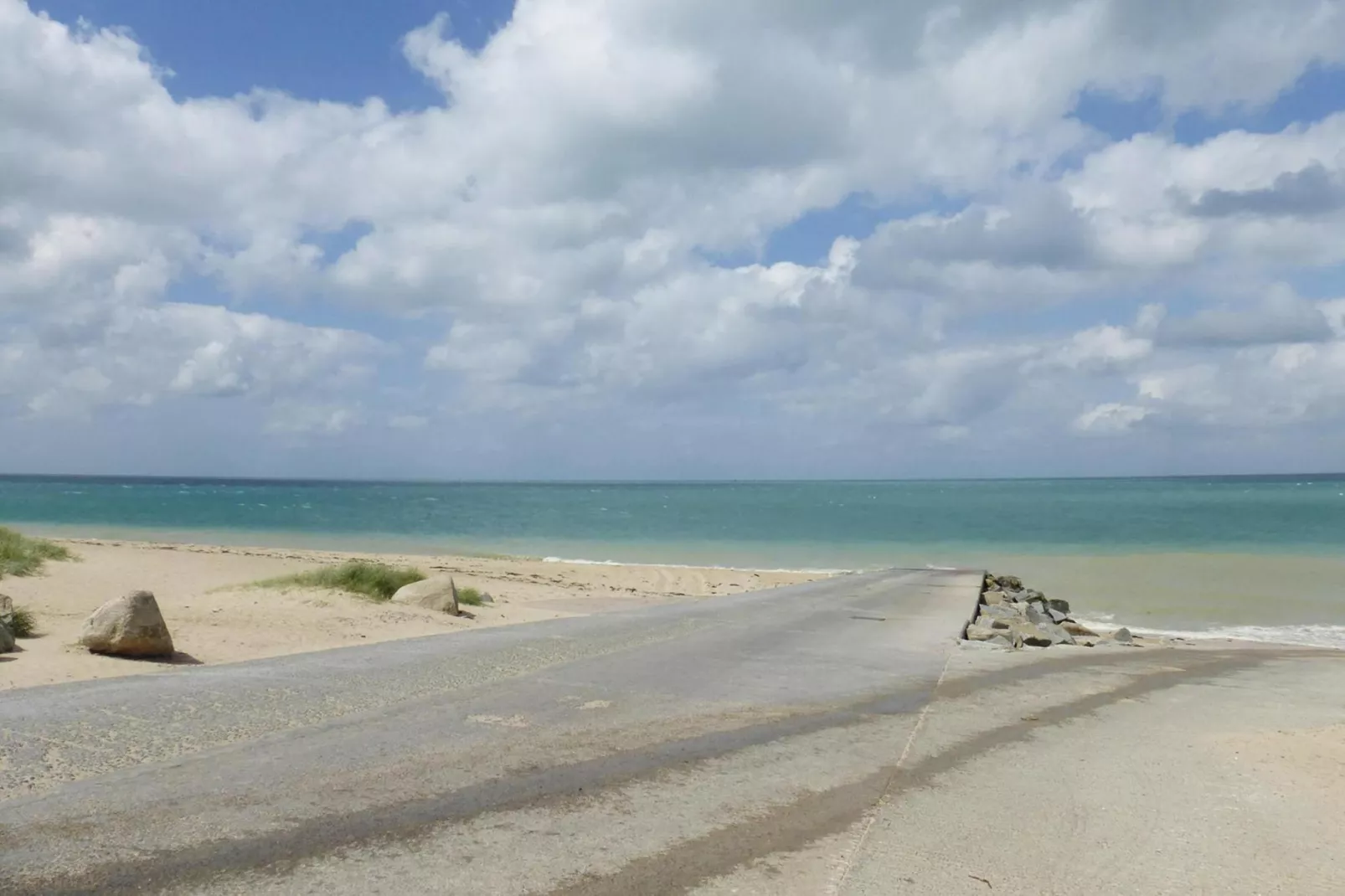 Semi-detached house Brucheville-Areas summer 5km