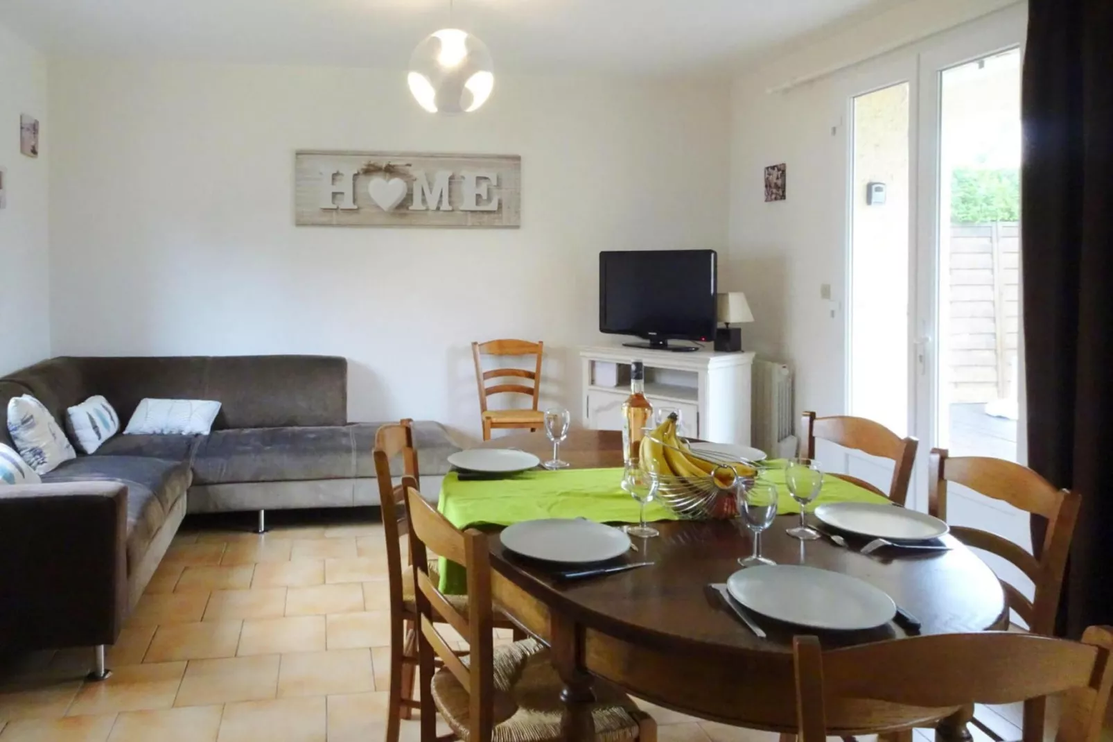 Holiday home Portbail-Dining room