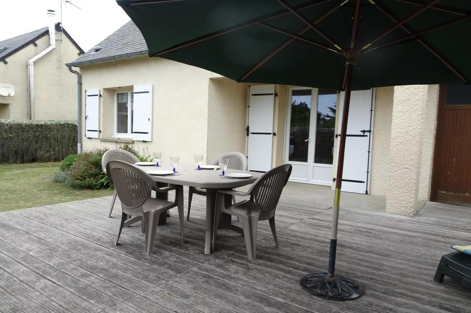 Holiday home Portbail-Terrace balcony