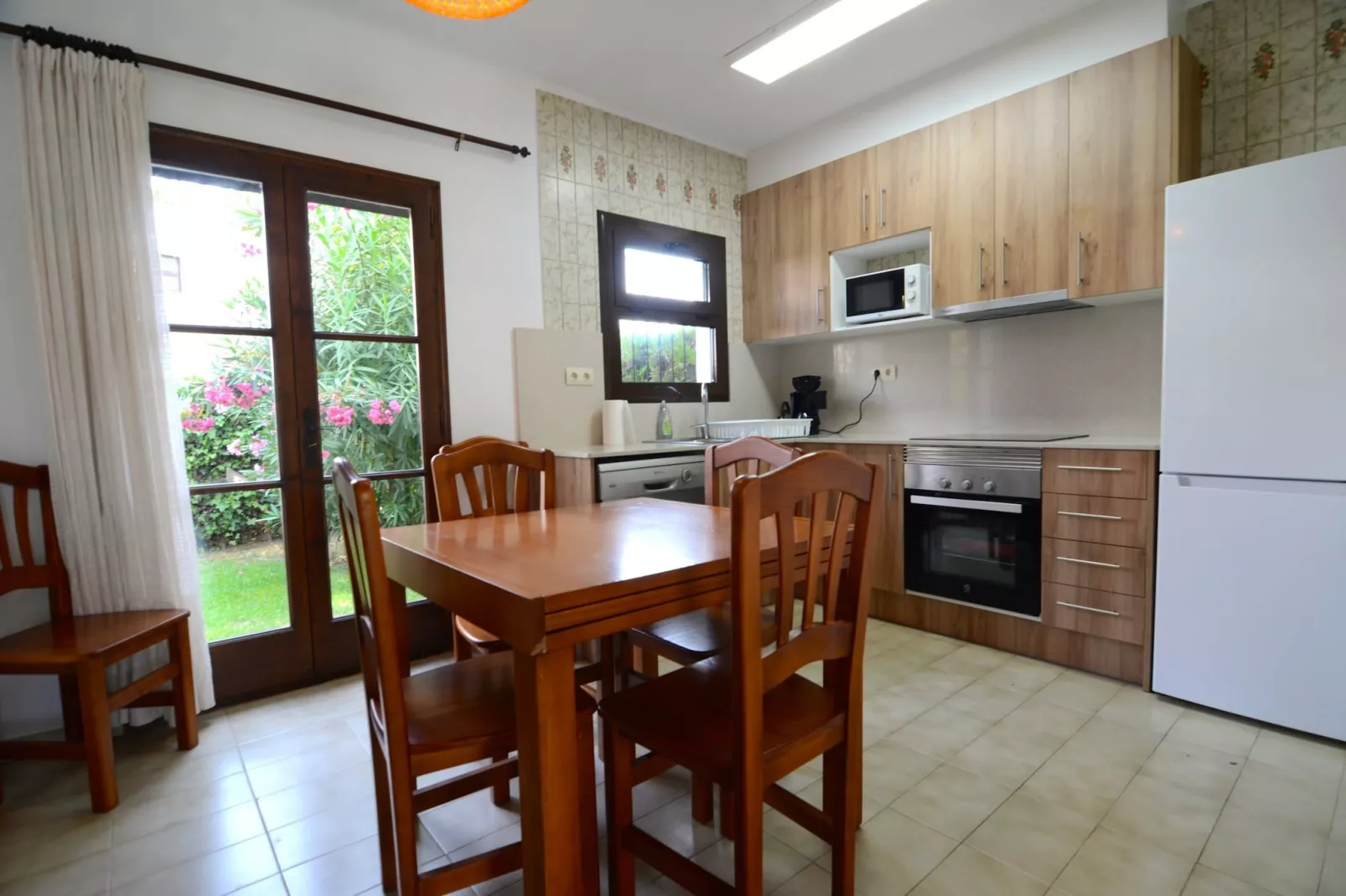 PIVERD DEL GOLF 56-Dining room