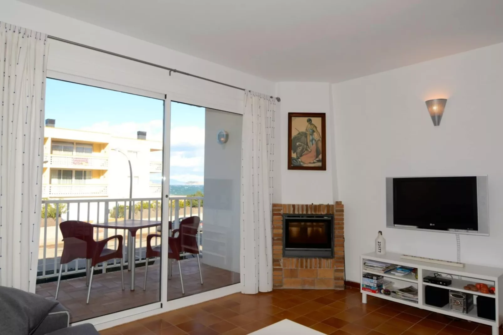 MAR BLAU II 1-D-Living room