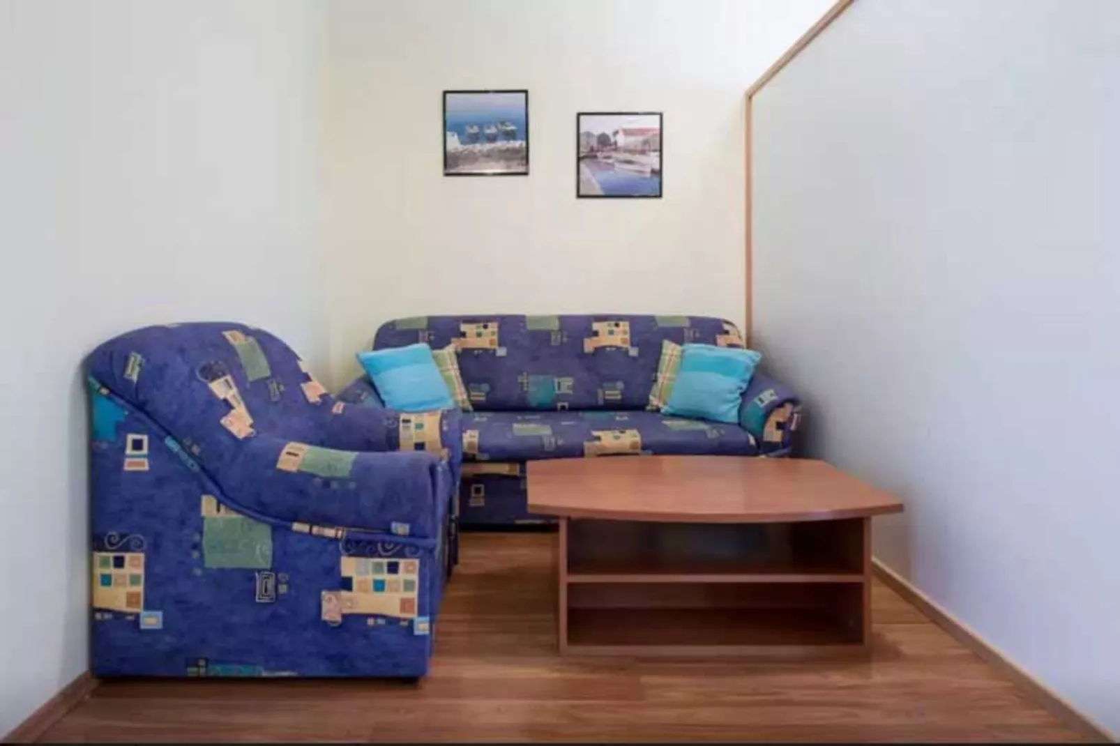 Villa Supetar Garden - Two Bedroom Apartment with Terrace-Living room