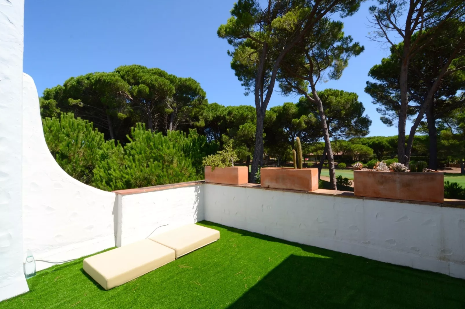 PIVERD DEL GOLF 41-Terrace