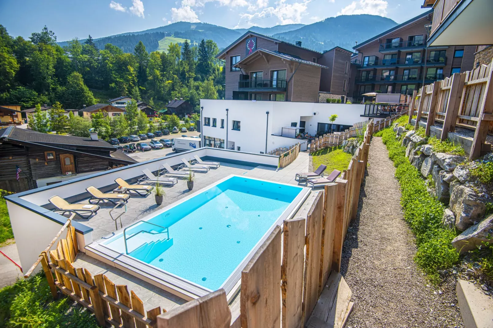 GA3P Alpenleben Apartments-Piscine