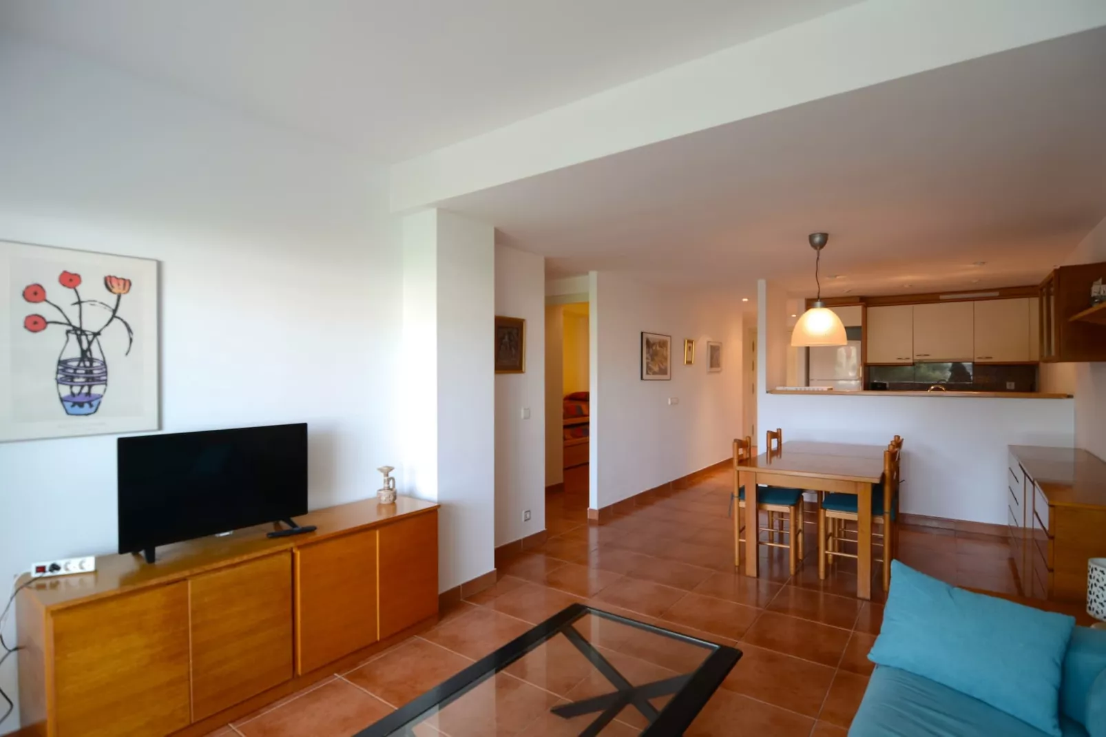 GREEN MAR A 302-Living room