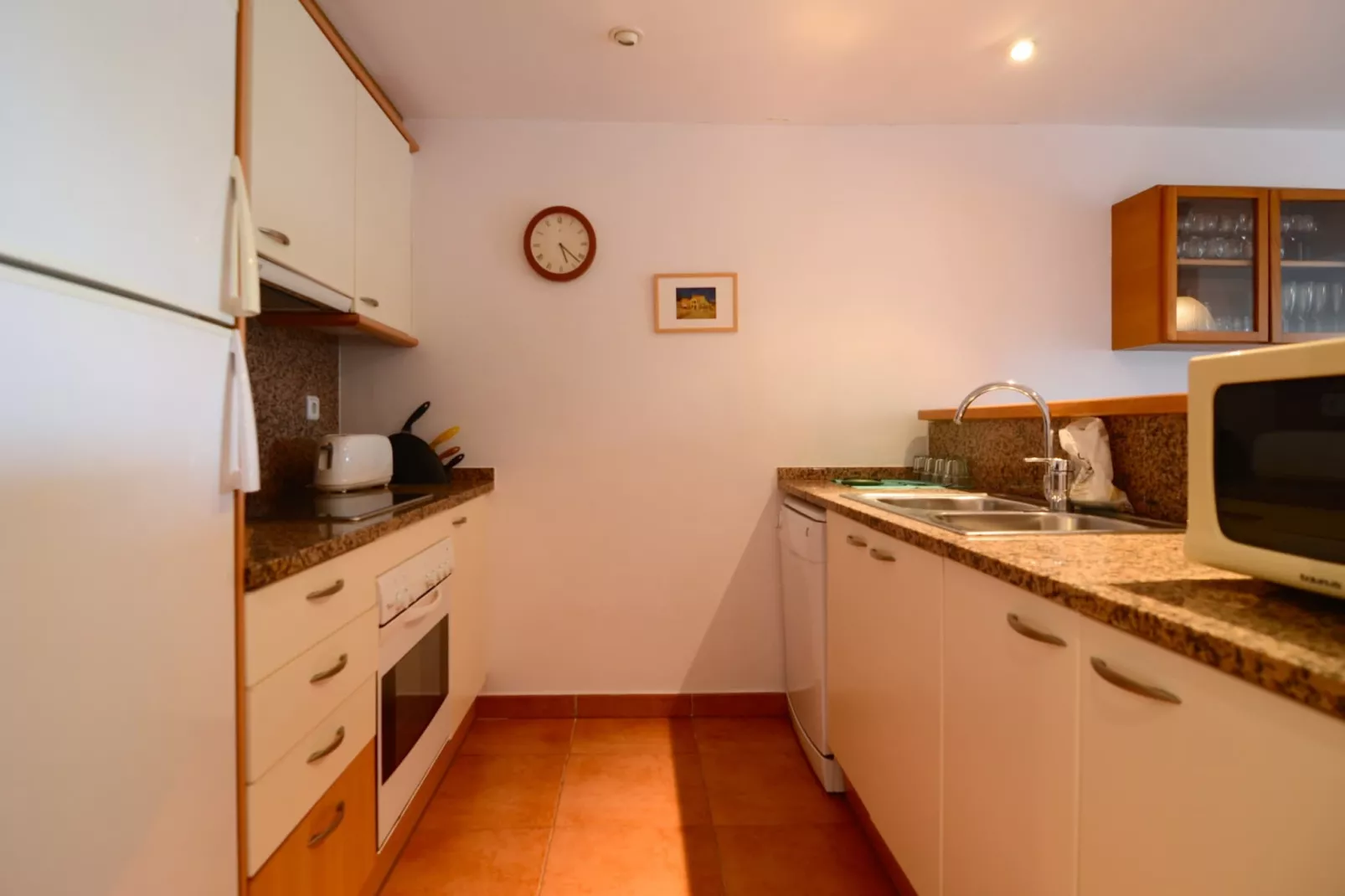 GREEN MAR A 302-Kitchen