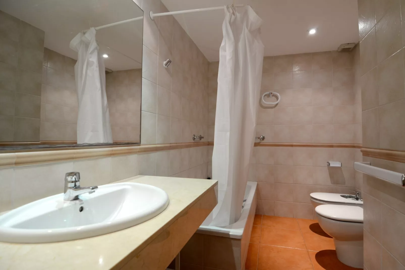 GREEN MAR F 102-Bathroom