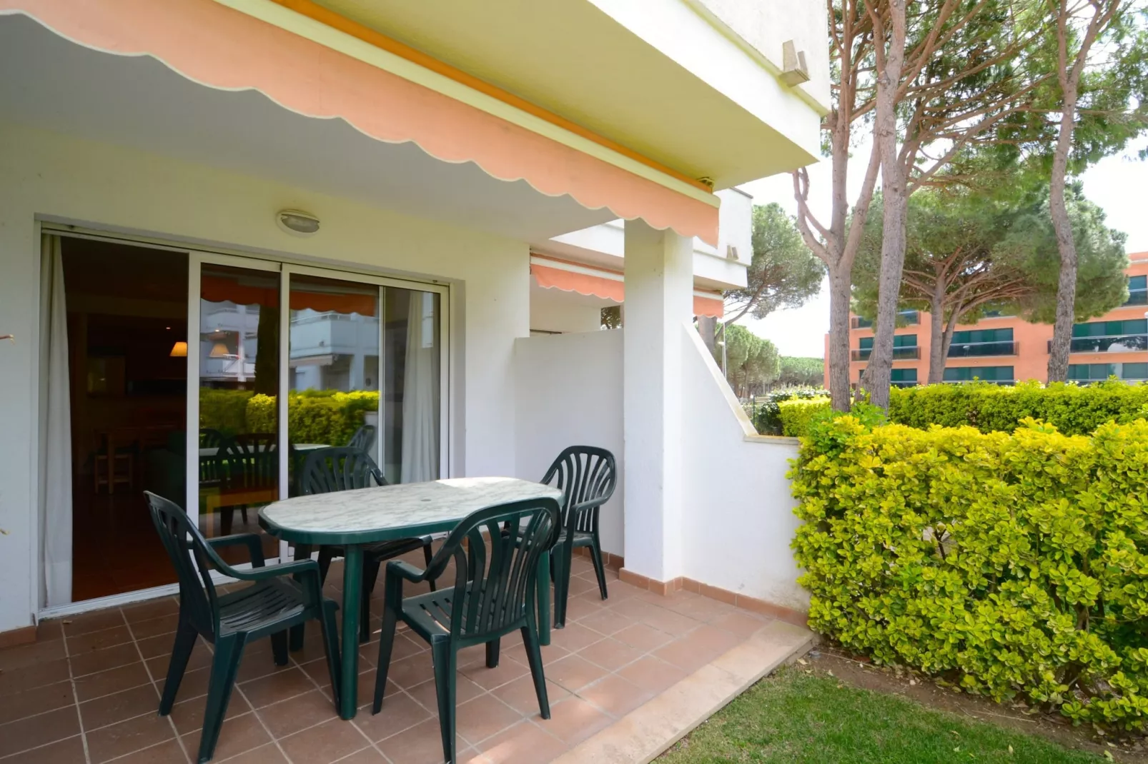 GREEN MAR F 102-Terrace
