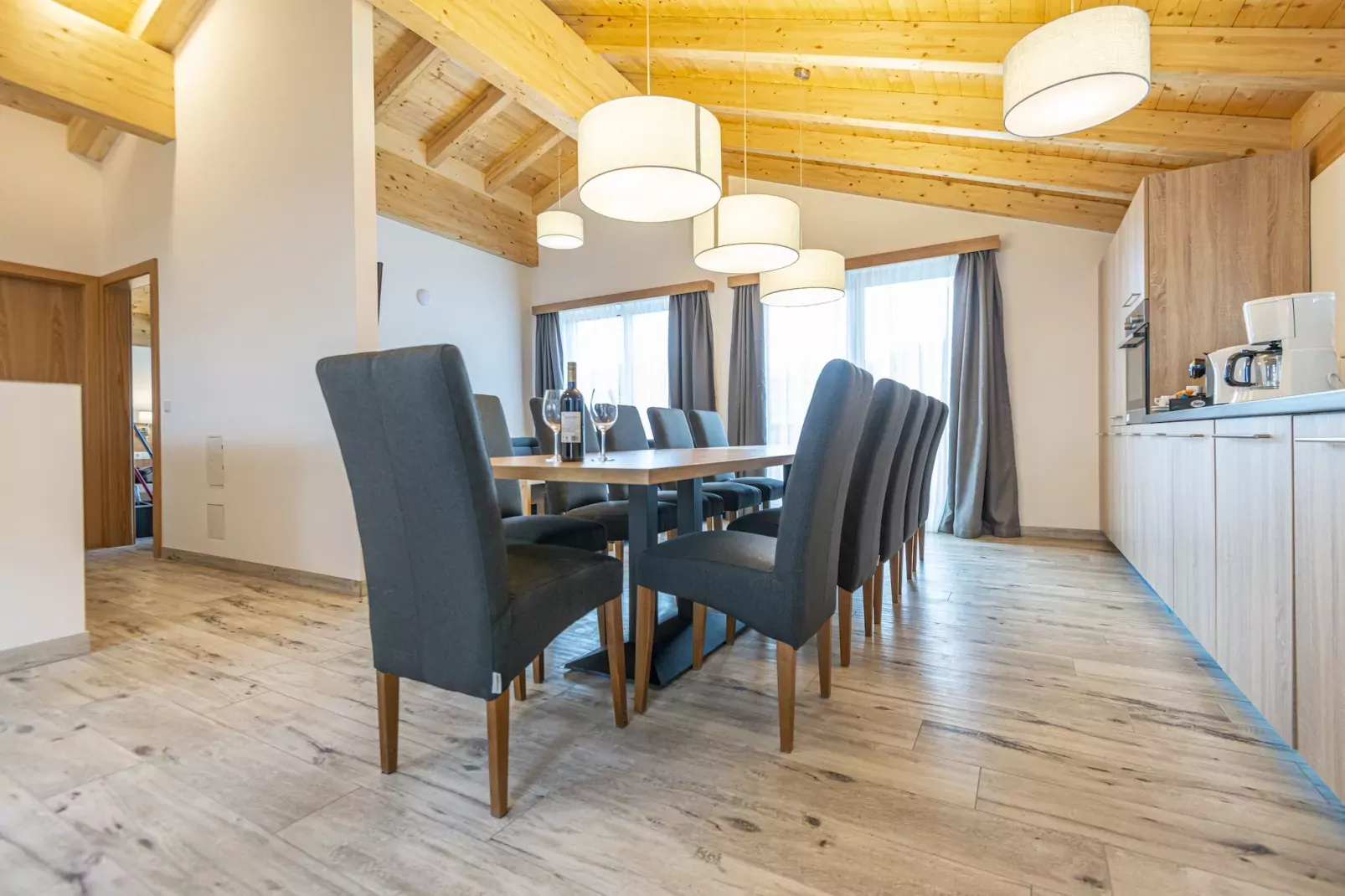 Comfort Chalet-Living room
