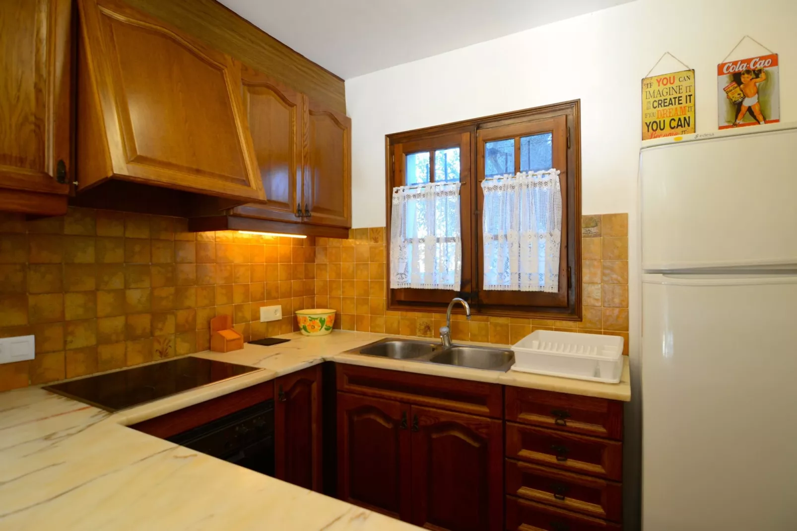 MAS D'EN GOU 3-Kitchen
