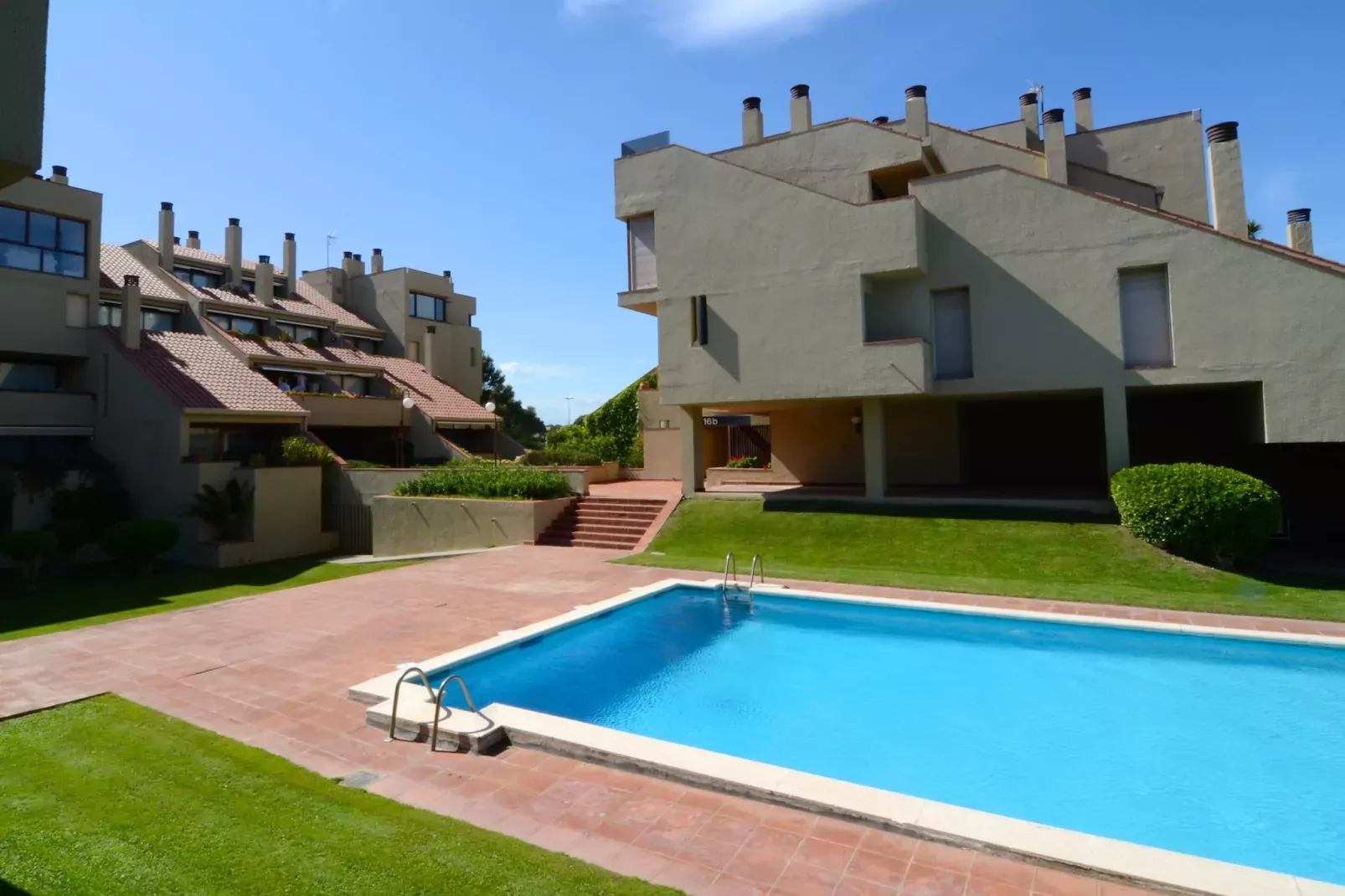 VILLA DEL GOLF 10-View summer