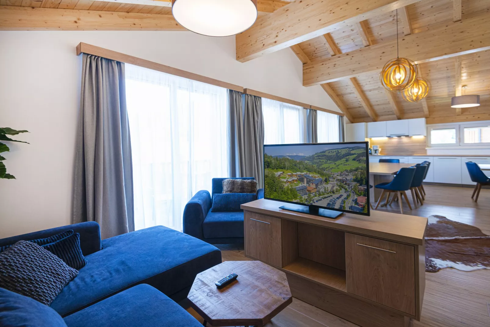 Deluxe Chalet-Exterior winter