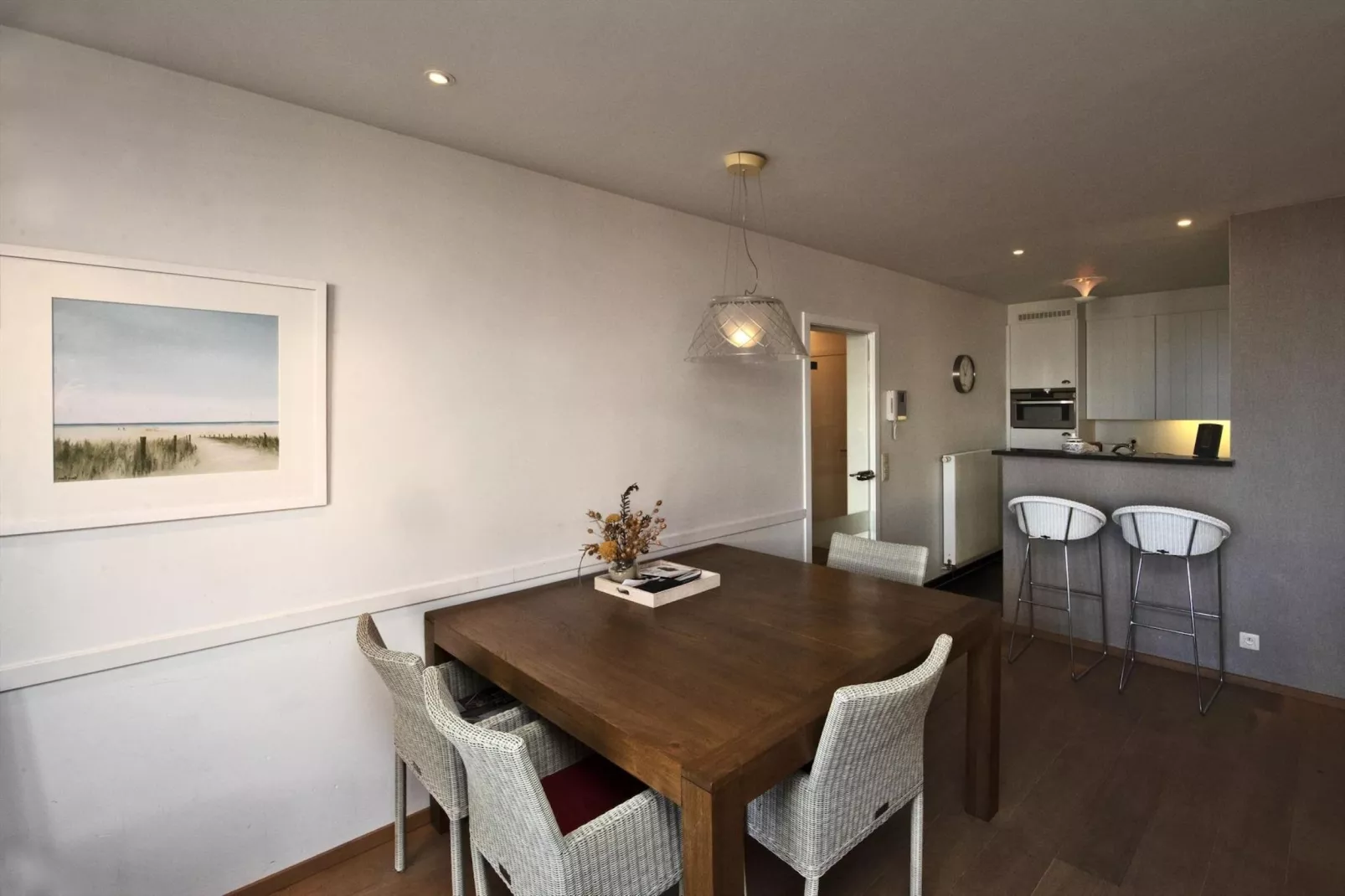 Les Dunes 0102-Dining room