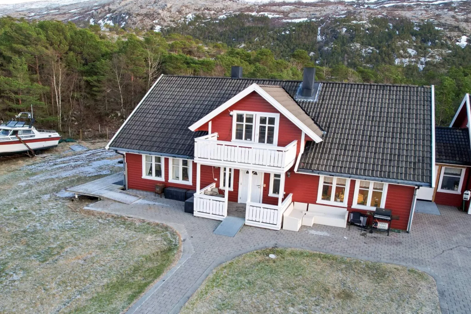12 person holiday home in Vevelstad-Outdoor