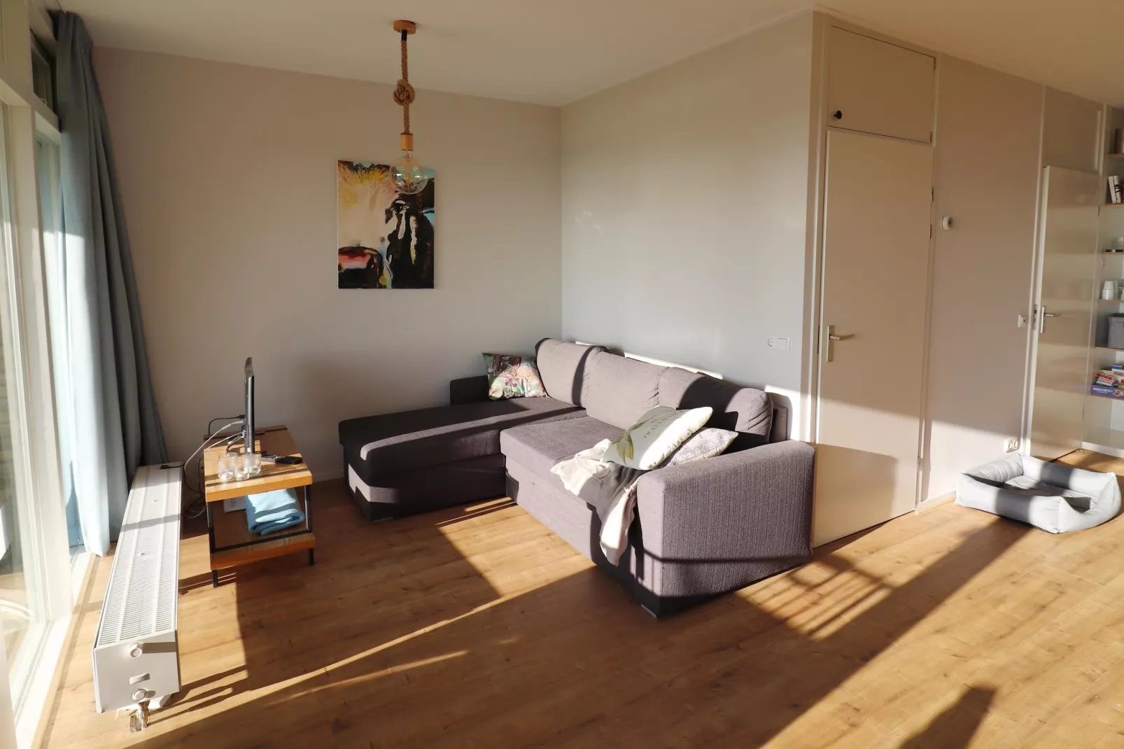 Appartement aan het meer in Heeg-Living room