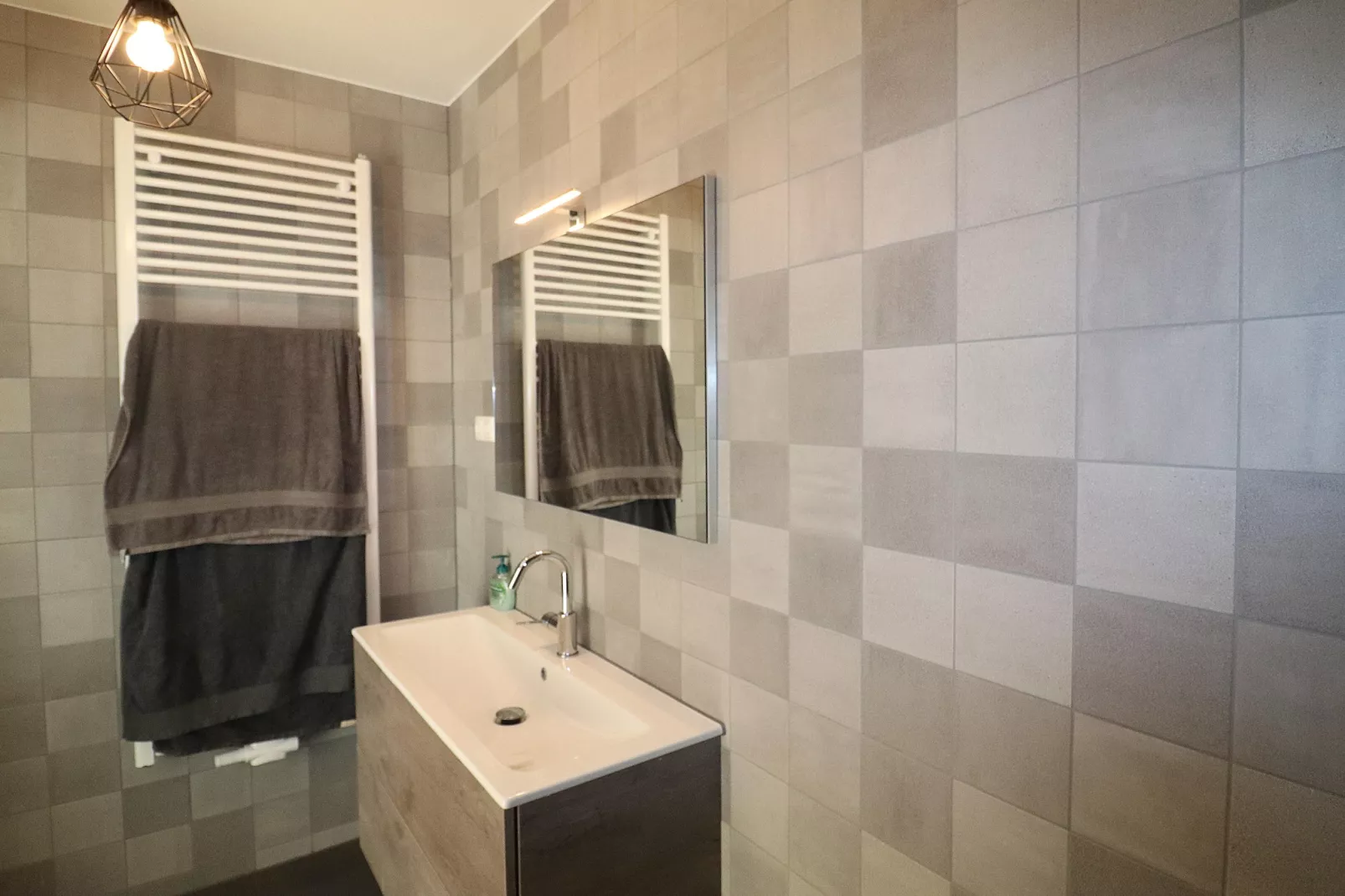 Appartement aan het meer in Heeg-Bathroom