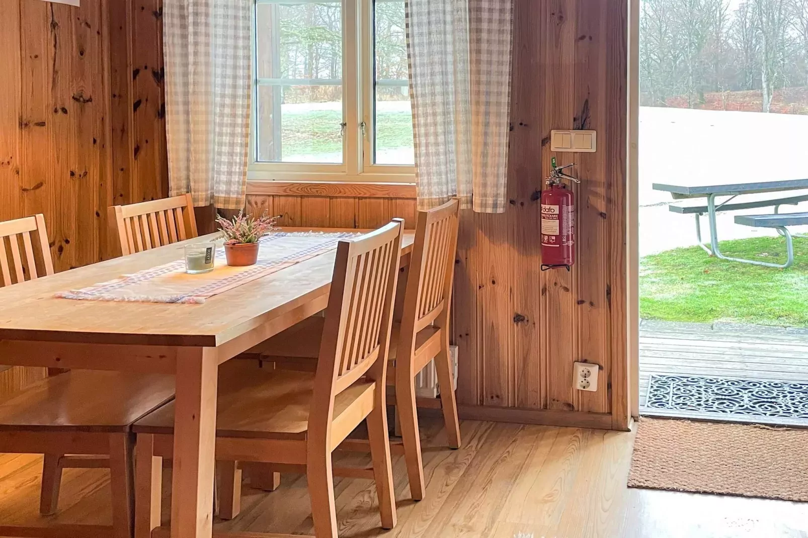 Spacious holiday home in Hoor-Indoor