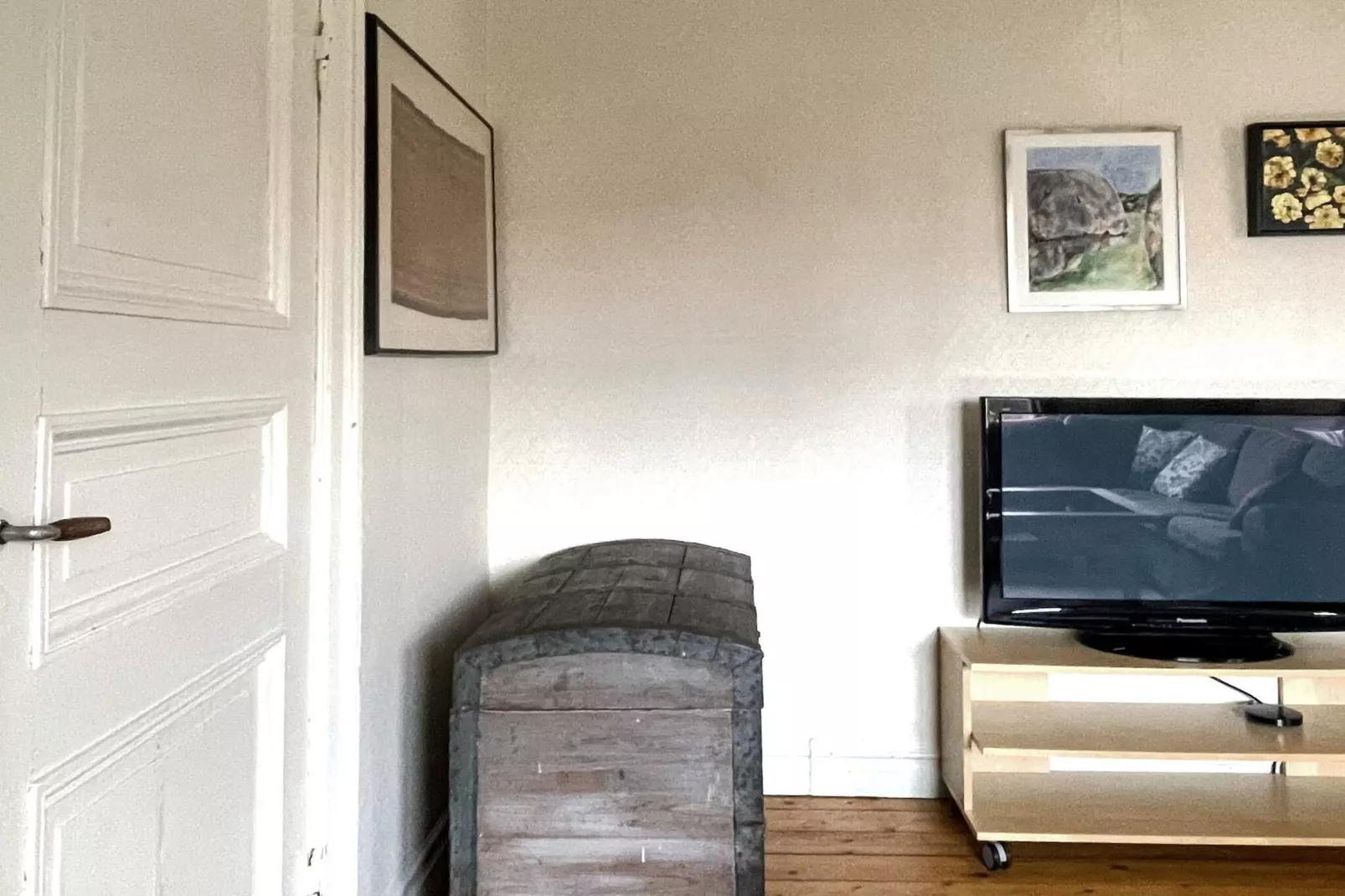 4 star holiday home in UDDEVALLA-Indoor
