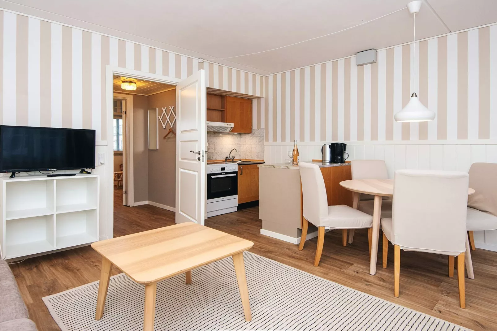 Tiny House-Indoor