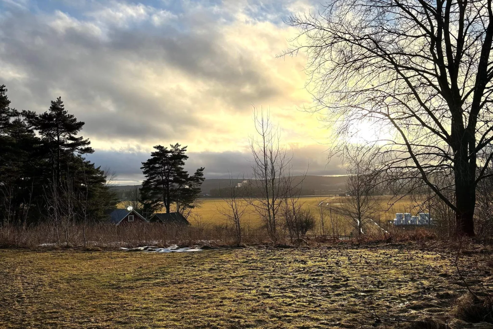 6 person holiday home in VÄSTRA ÄMTERVIK