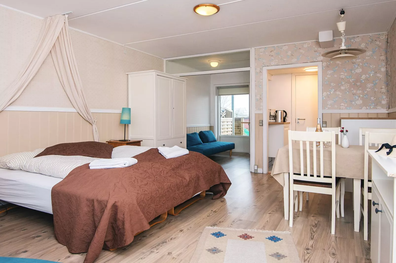 Tiny House-Indoor