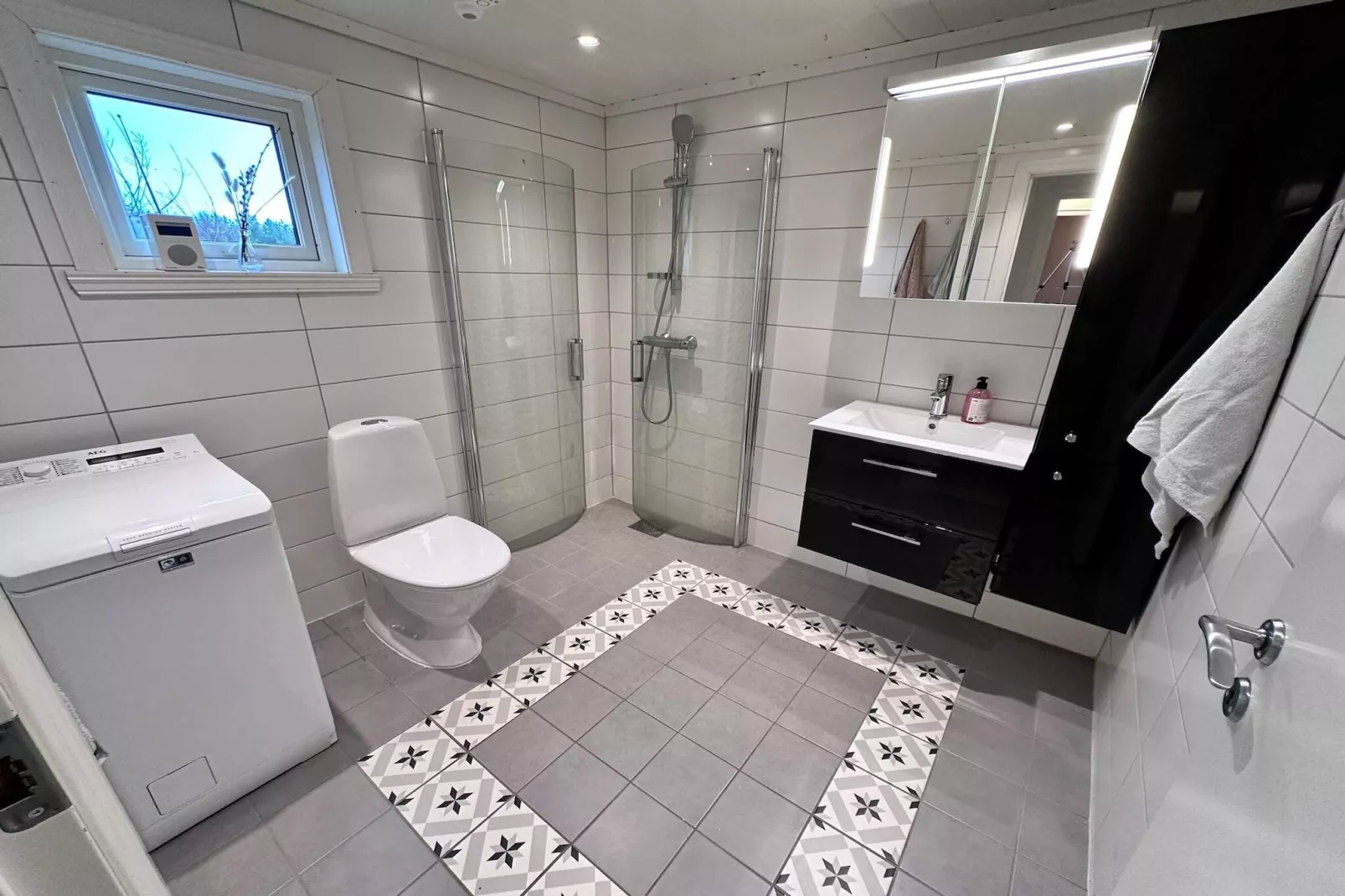 6 person holiday home in KLOKKARVIK-Indoor
