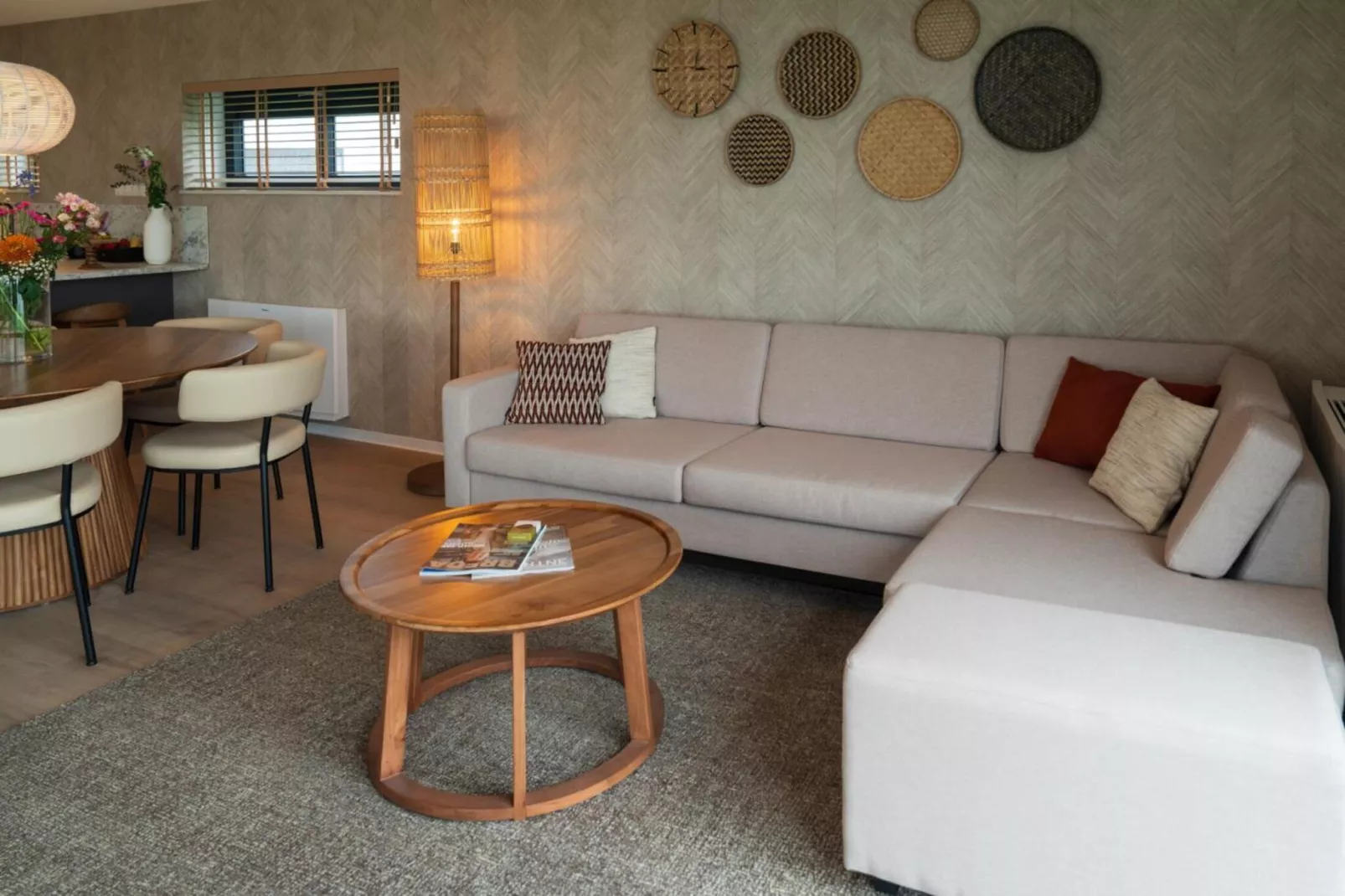 Premium Island 6p-Living room