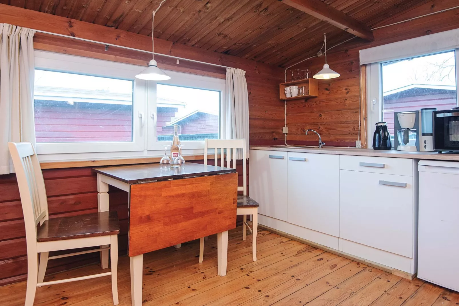 WADDEN SEA CABIN-Indoor