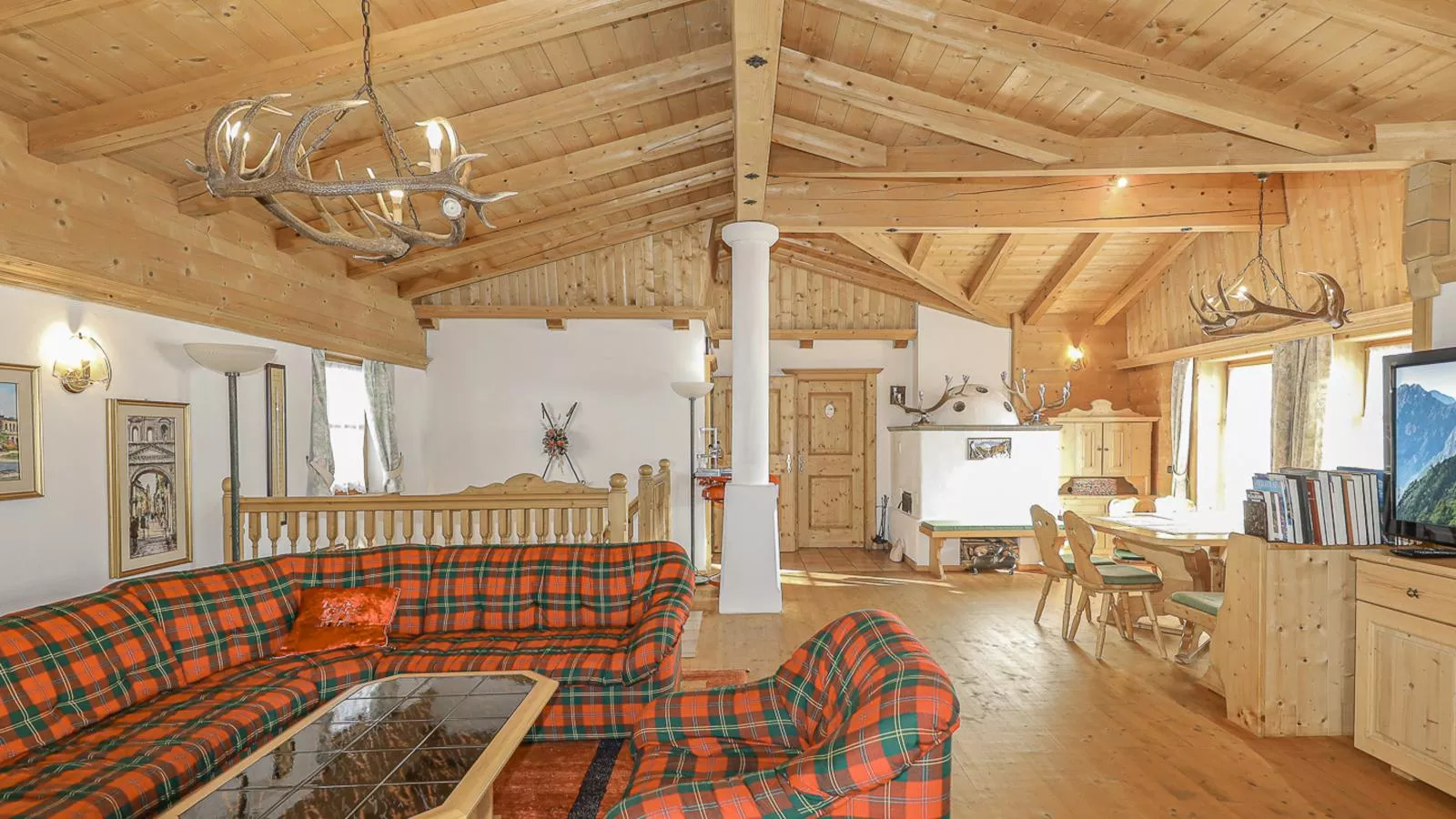 Kitz Hills Chalet Mondschein-Living room