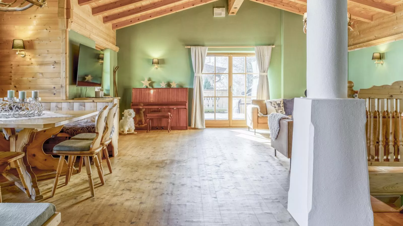 Kitz Hills Chalet Mondschein-Living room