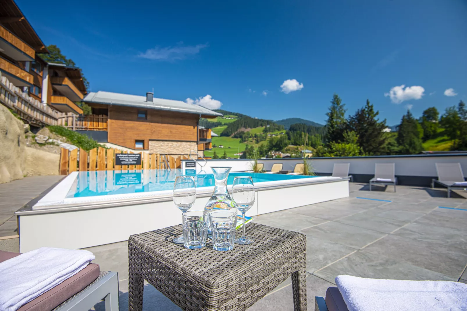 GA3C Alpenleben Apartments-Exterior summer