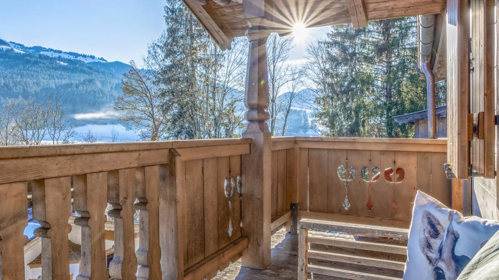 Kitz Hills Chalet Mondschein-Terrace balcony