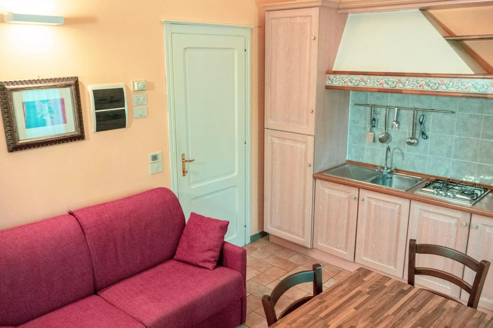 Assisi 3 pax-Living room