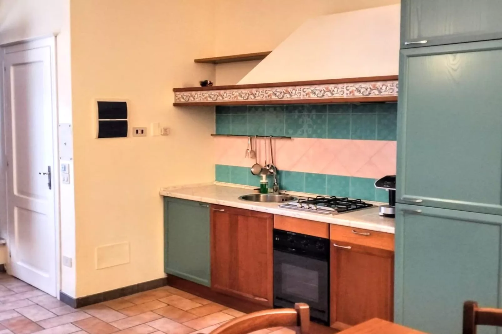 Assisi 3 pax-Kitchen