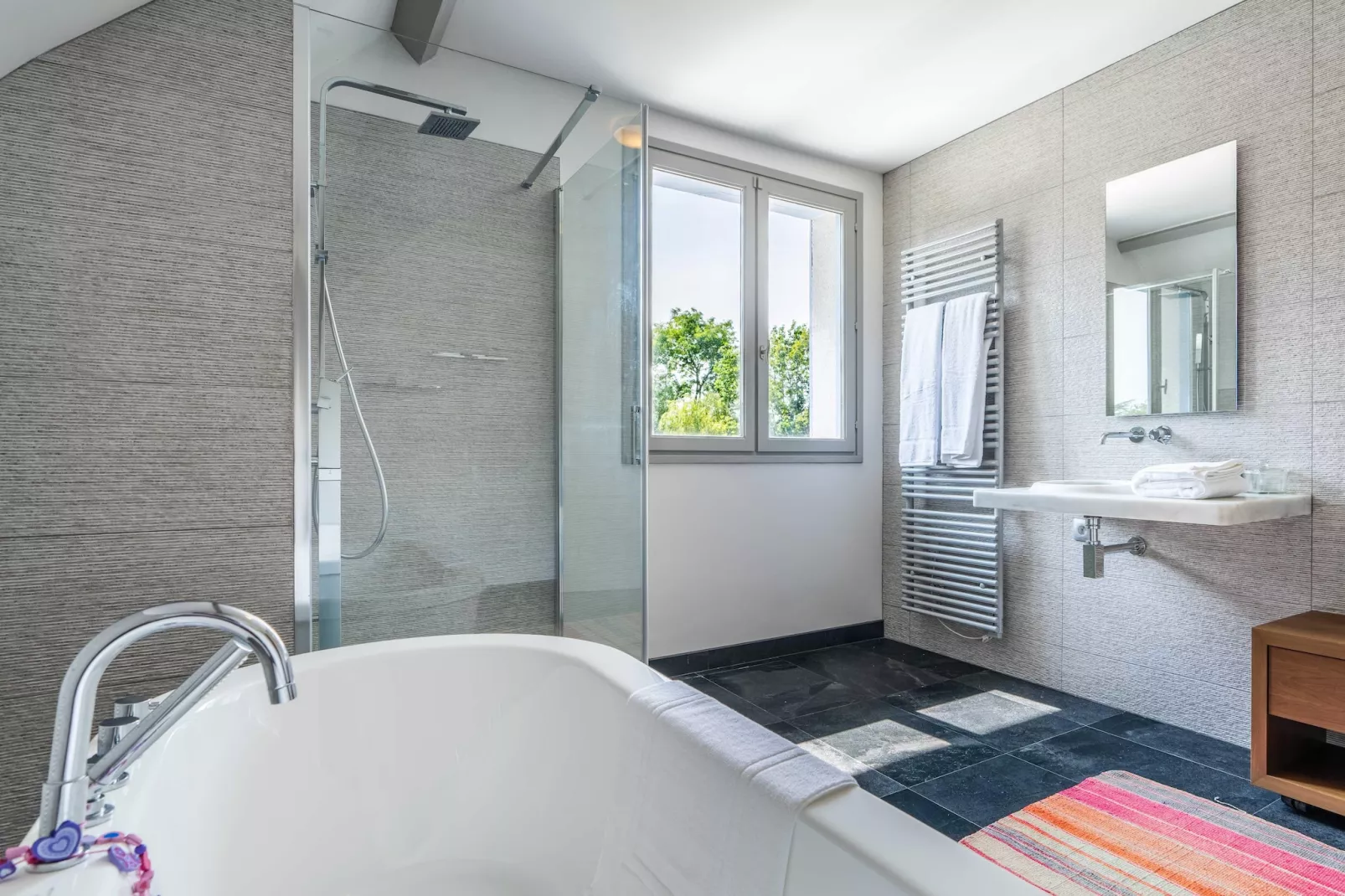 LD-COUTURE-Bathroom