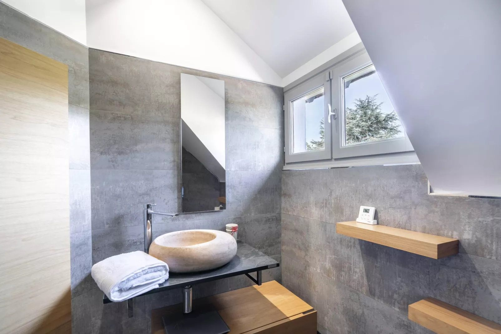 LD-COUTURE-Bathroom