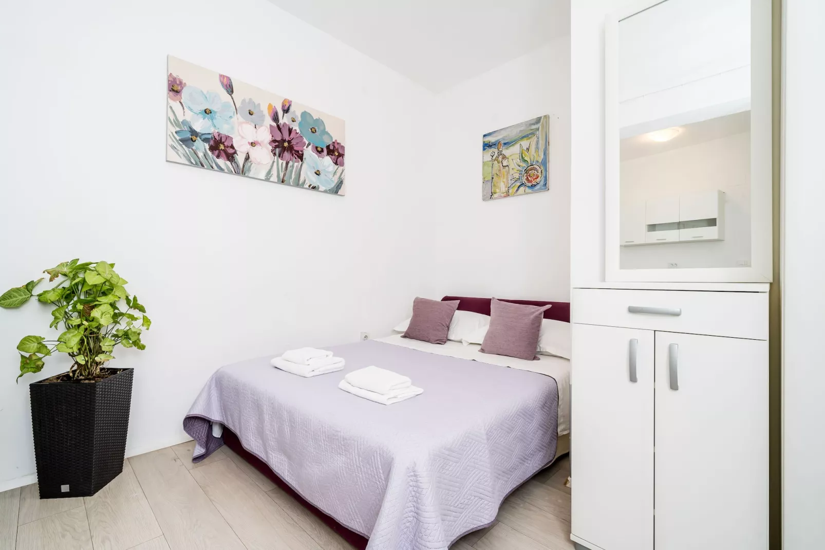 Apartments Isabora - Studio Apartment-Bedroom