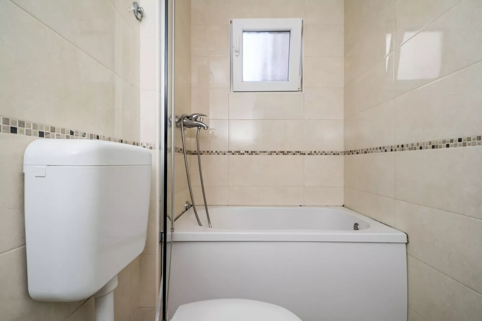 Apartments Isabora - Studio Apartment-Bathroom