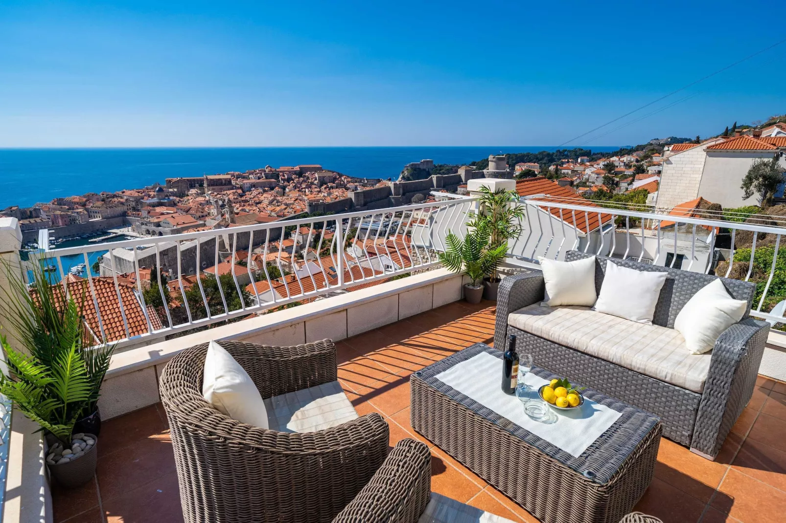 Apartments Isabora - Premium Two-Bedroom Apartment with Terrace and Sea View-Vue
