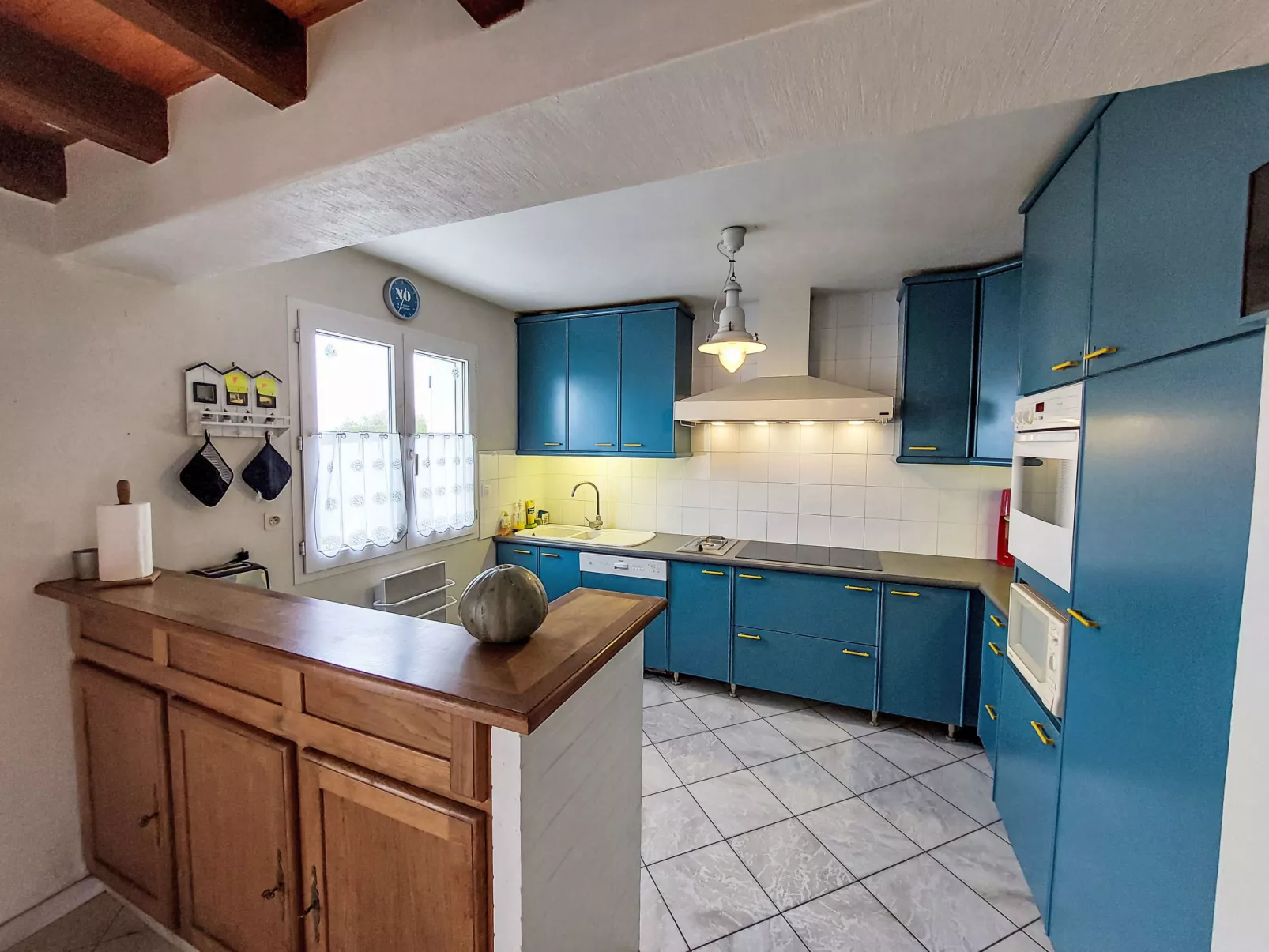 La Bosse XL (Villa + Dépendance)-Inside