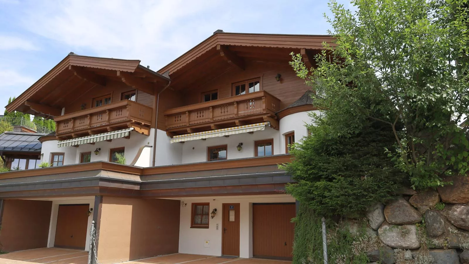 Müller Nr 1-Exterior summer
