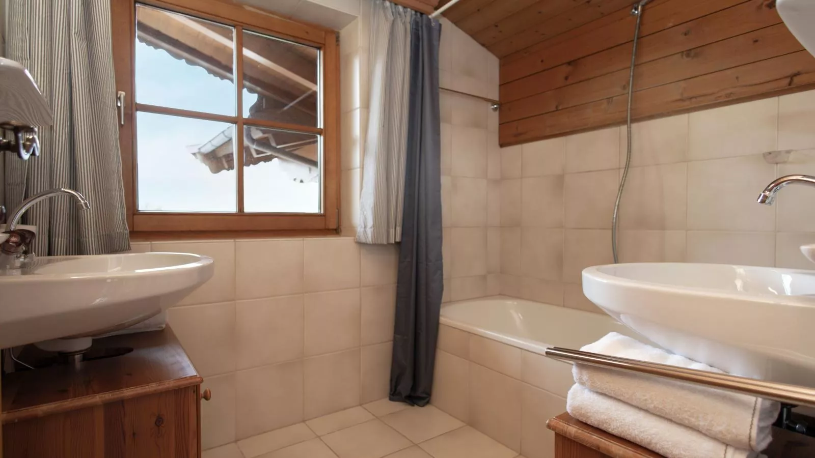 Müller Nr 1-Bathroom
