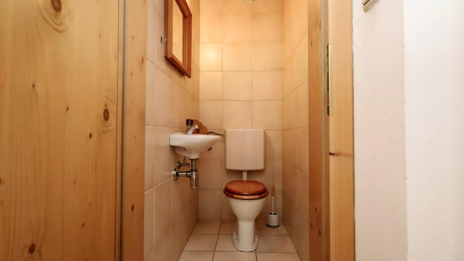 Müller Nr 1-Bathroom