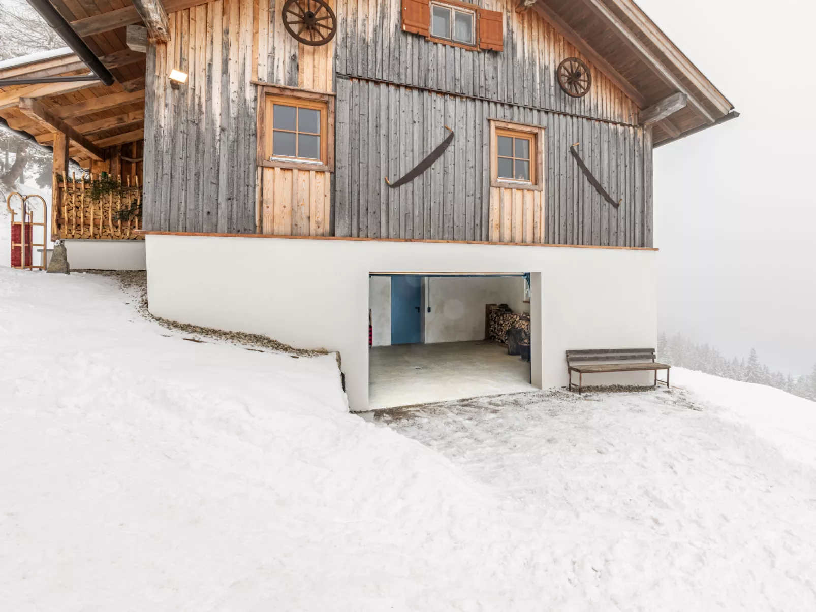 Heregger Hütte-Draußen