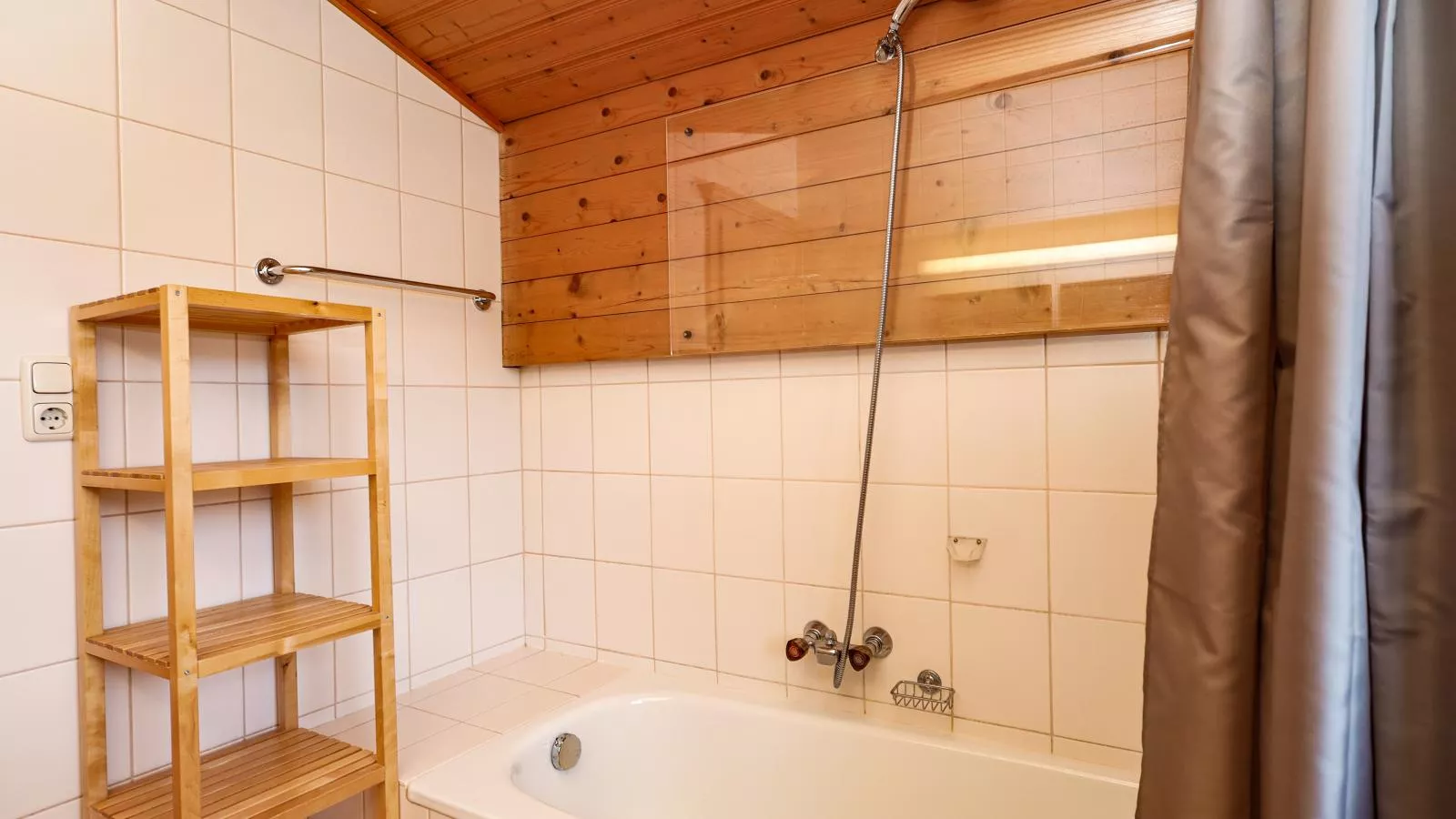 Müller Nr 1-Bathroom