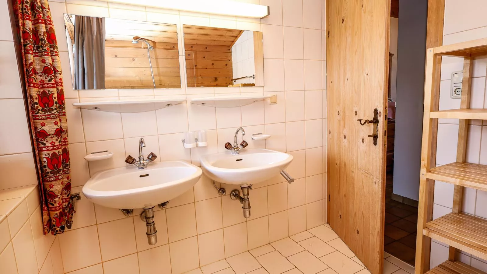 Müller Nr 1-Bathroom